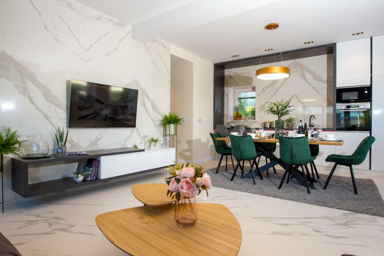 Apartmani Paklenica Noa Starigrad Paklenica Esterno foto