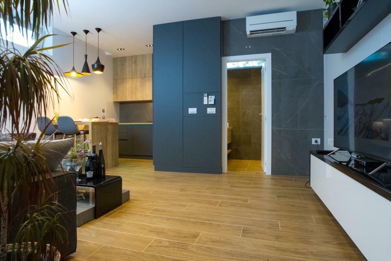 Apartmani Paklenica Noa Starigrad Paklenica Esterno foto