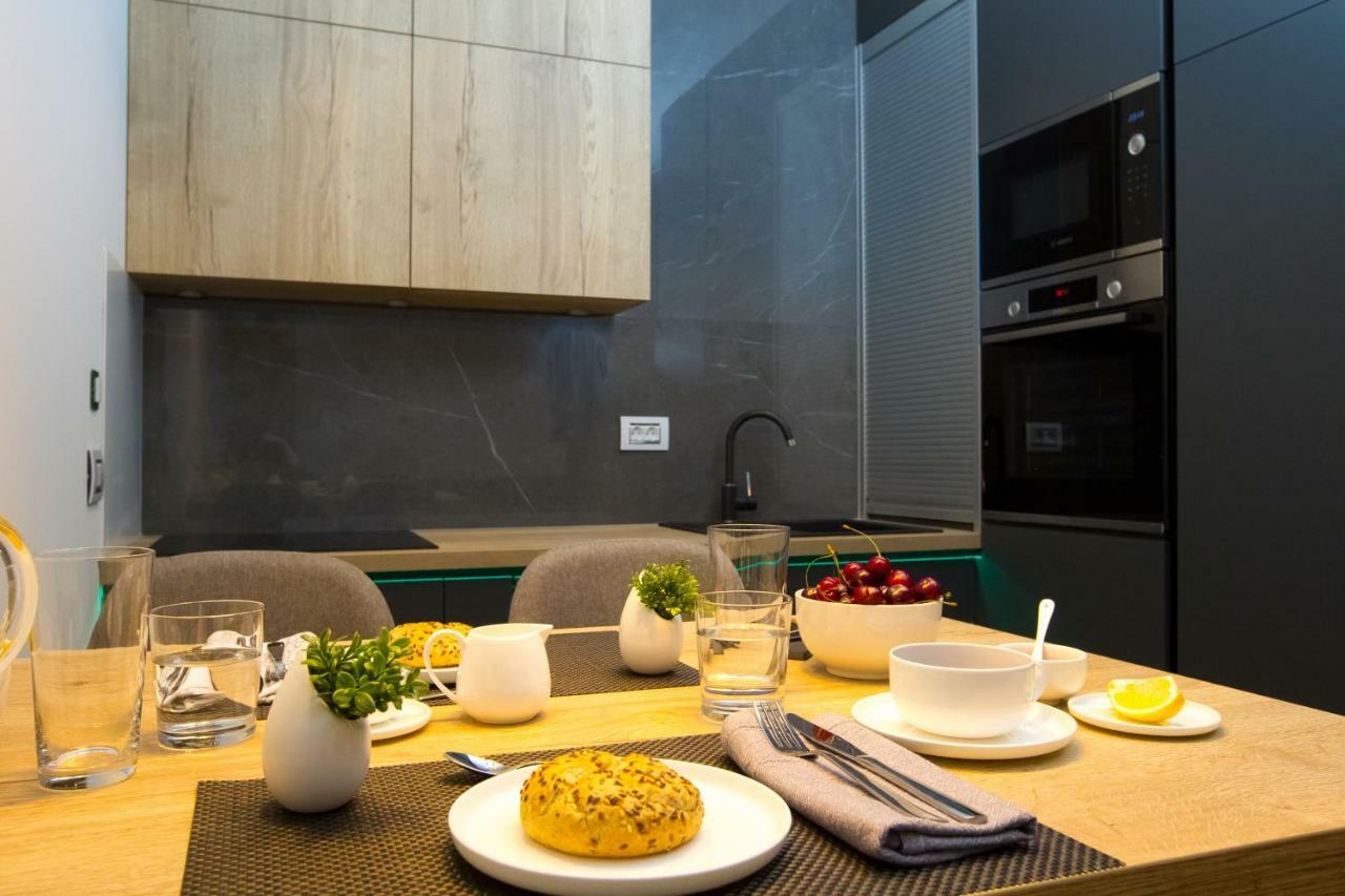 Apartmani Paklenica Noa Starigrad Paklenica Esterno foto
